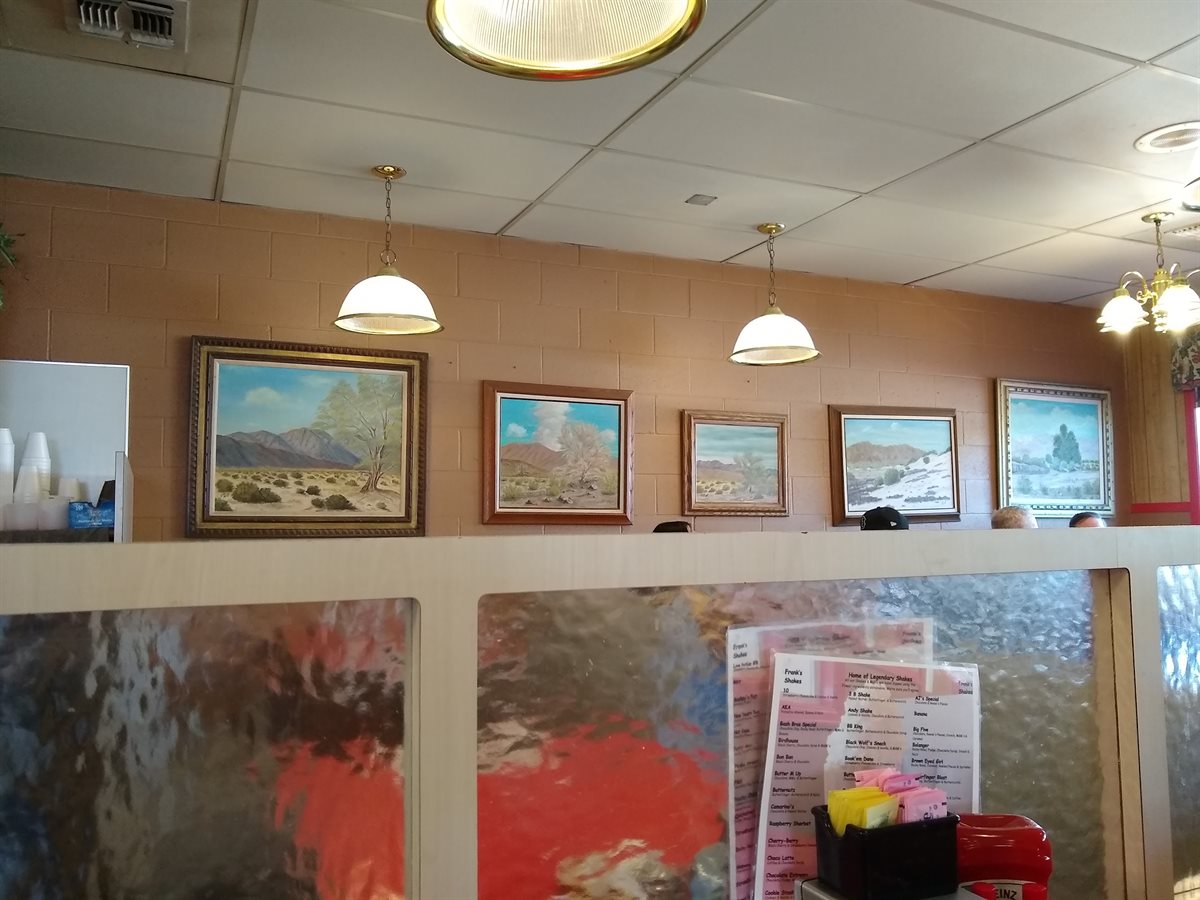 Nelda's Diner